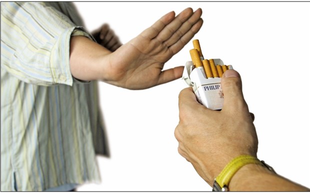 Rauchverzicht senkt Herzinfarktrate stärker als Hochdruck-Therapie Zigarette, nein danke! Mit ärztlicher Betreuung steigen die Chancen für einen Ausstieg aus der Sucht.