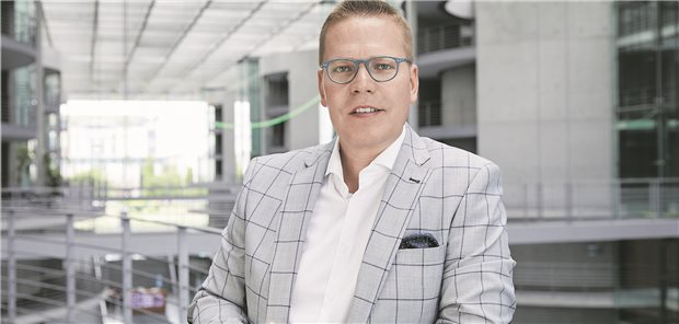 CDU-Gesundheitspolitiker Sorge verteidigt Finanzierung von PCR-Tests Zu Beginn der Pandemie sei es darum gegangen, schnell und viel zu testen. Im Nachgang zeigt sich, dass es wohl auch hätte günstiger gehen können, so Tino Sorge, gesundheitspolitischer Sprecher der Unions-Bundestagsfraktion.