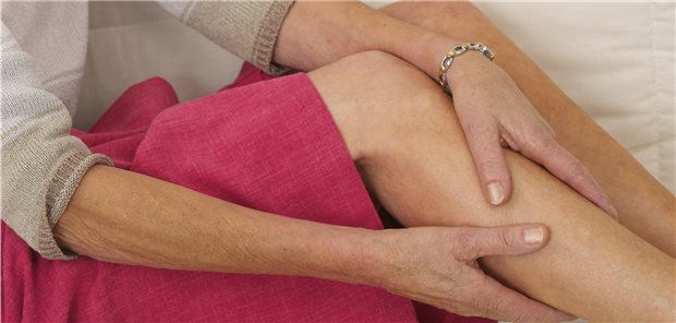 Zu Muskelschmerzen kam es in der vorliegenden Studie mit einem Statin nicht häufiger als mit Placebo.