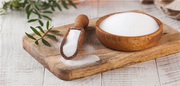 Zuckerersatz: Ein Forscherteam hat Assoziationen zwischen Erythrit und einem erhöhten Risiko für Herz-Kreislauf-Erkrankungen sowie Thrombosen entdeckt.