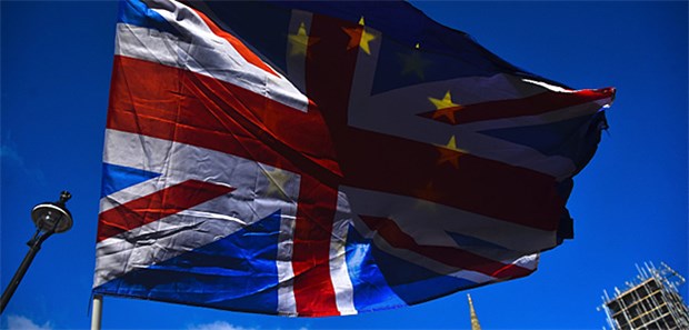 May streckt ausländischen Ärzten die Hand aus Zum Brexit: Premierministerin Theresa May will ausländische Ärzte aus der Visaquote herausnehmen.