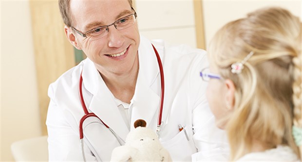 Rösler: Meine Kinder nur zum Pädiater! Zum Pädiater: Für Philipp Rösler kommt niemand anderes infrage, wenn es um seine Kinder geht.