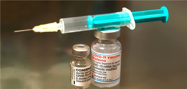 Zur Sicherheit der COVID-mRNA-Vakzinen gibt es immer mehr Studiendaten. So auch zur Frage mit der Impfung assoziierter Schlaganfälle.