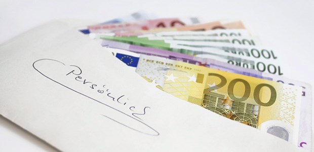 Die neue Transparenz Zuwendungen an Ärzte, etwa Beratungshonorare, sollen künftig veröffentlicht werden.