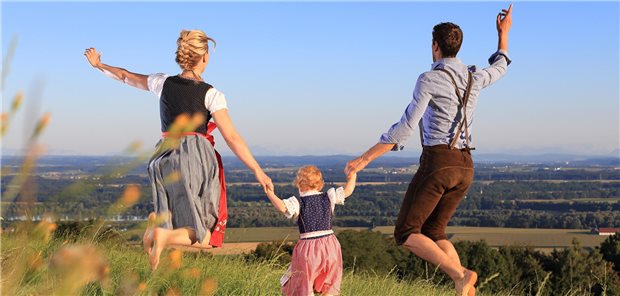 Vorsätze für 2024: Weniger digitale Geräte und mehr Zeit für die Familie Zwei Drittel der Deutschen hofft im neuen Jahr auf mehr Zeit mit der Familie.