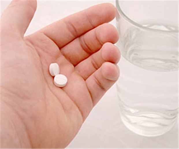 Bluthochdruck: Sofortige Kombitherapie schützt Herz und Hirn Zwei Wirkstoffe - ob als eine oder zwei Tabletten - sind meist perfekt für die initiale Bluthochdruck-Therapie.