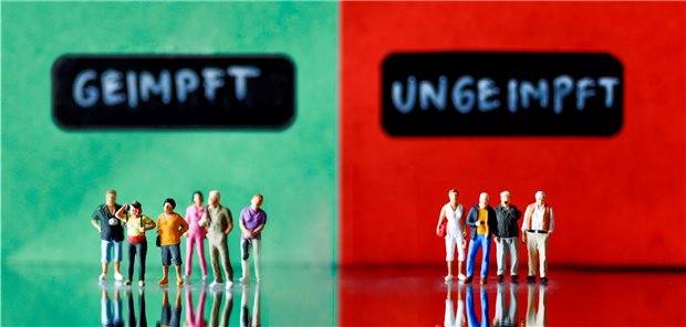 „Zweiklassenmedizin“ aus Infektionsschutzgründen? Separieren dürfen Kassenärzte ungeimpfte Patienten. Ablehnen dürfen sie sie nicht.