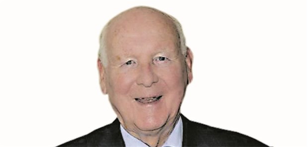 Das ist bei Diabetischem Fuß zu beachten widmet sich seit über 50 Jahren den Themen Diabetologie, Ernährungs- und Stoffwechselleiden. 1967 hat er das erste Schulungszentrum für Diabetiker in Deutschland gegründet. Er ist Träger der Paracelsus-Medaille der Deutschen Ärzteschaft. © Silvia Werhahn